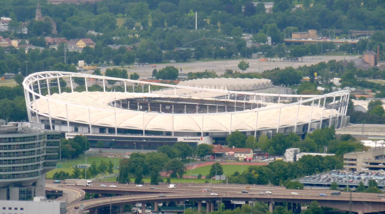Gottlieb-Daimler-Stadion