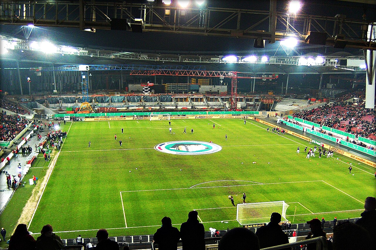 Mercedes-Benz Arena